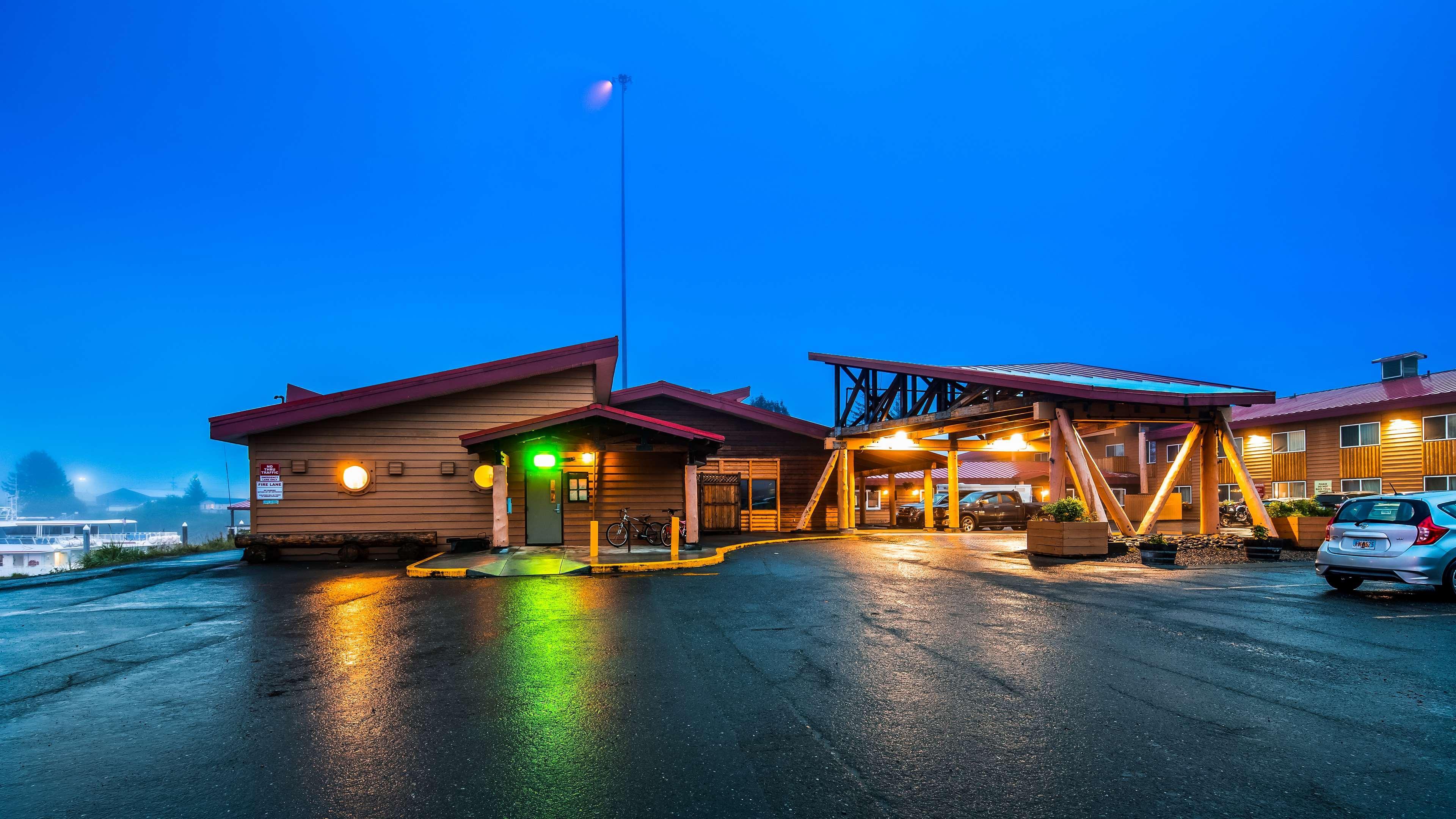 Best Western Valdez Harbor Inn Ngoại thất bức ảnh